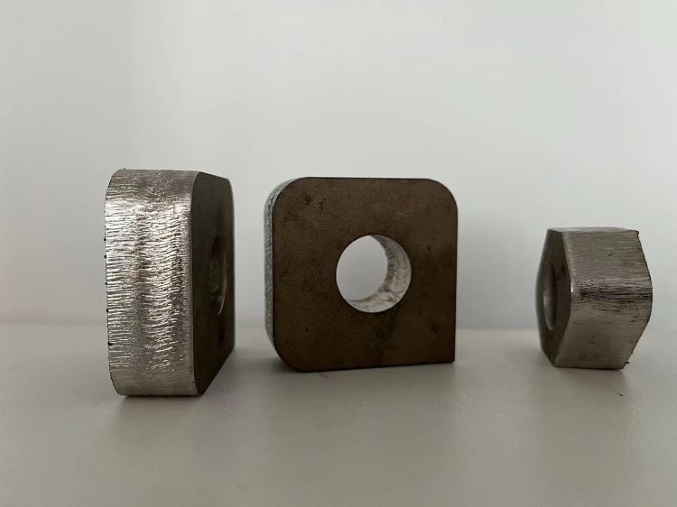 Von Faserlaser-Schneidemaschine CNC-Probe .jpg Of Fiber Laser Cutting Machine Cnc Sample .jpg